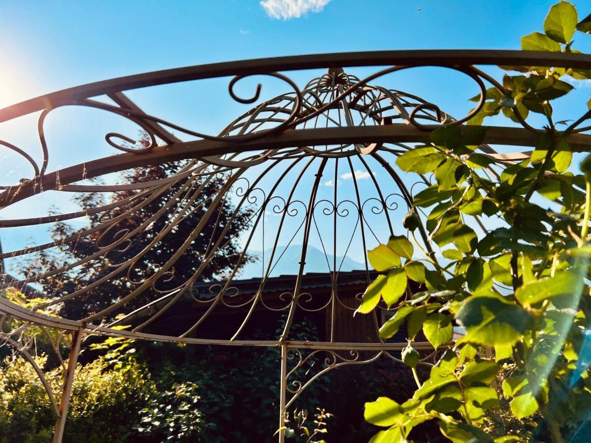 La Finestra Sul Giardino - B&B Cavedine Экстерьер фото