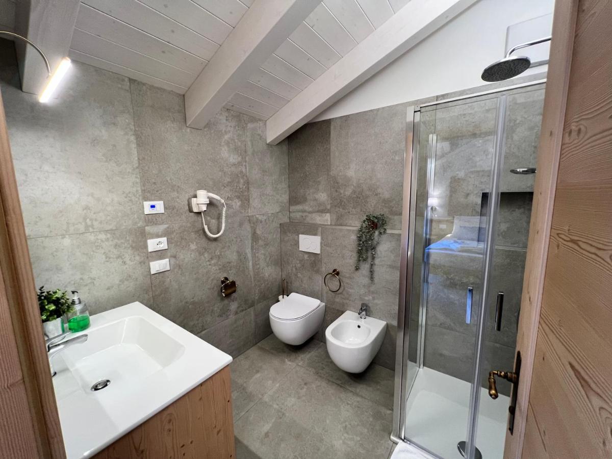La Finestra Sul Giardino - B&B Cavedine Экстерьер фото