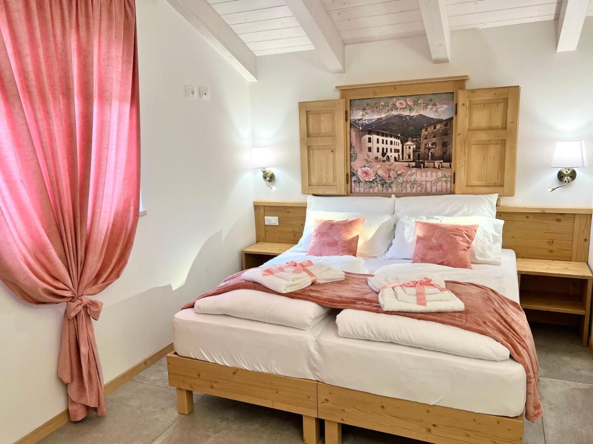 La Finestra Sul Giardino - B&B Cavedine Экстерьер фото
